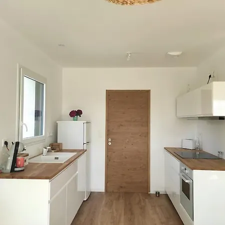 Holiday home Maison Neuve De Plain-pied